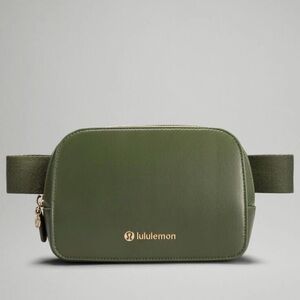 Lululemon Everywhere Belt Bag 1L Barracks Green/Gold Cactus “Leather.”